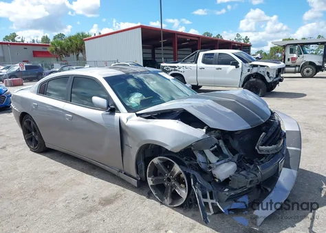 2018 Dodge Charger R/T Rwd z USA, uszkodzony, nr VIN 2C3CDXCT2JH142237
